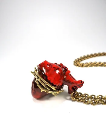 Heart of Golden Thorns Necklace - Realistic Look