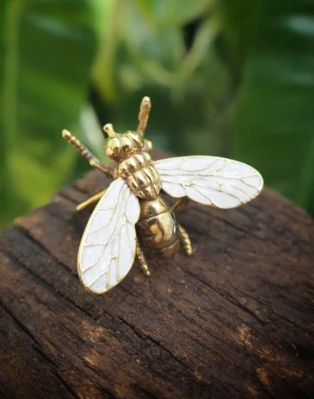 Flying Fly Ring in Brass With White Enamel Wings