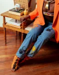 Skinny-Fit-Mid-Blue-Jeans-With-Vertical-Bead-Work-Model